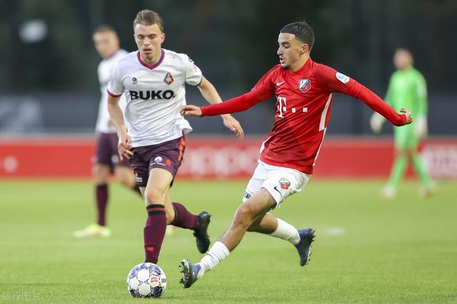 的内线保障 的内线保障