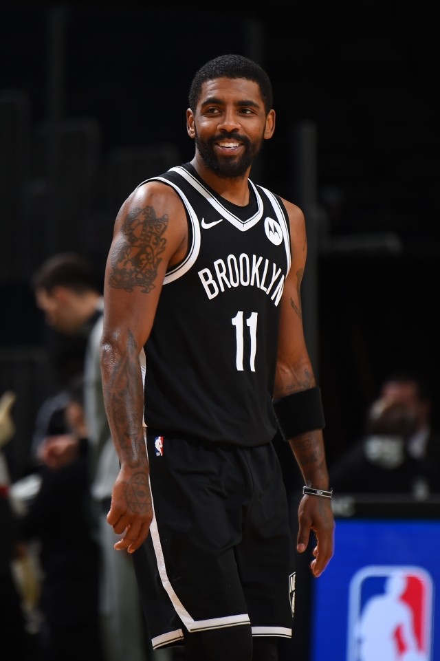 广州队面临 广州队面临