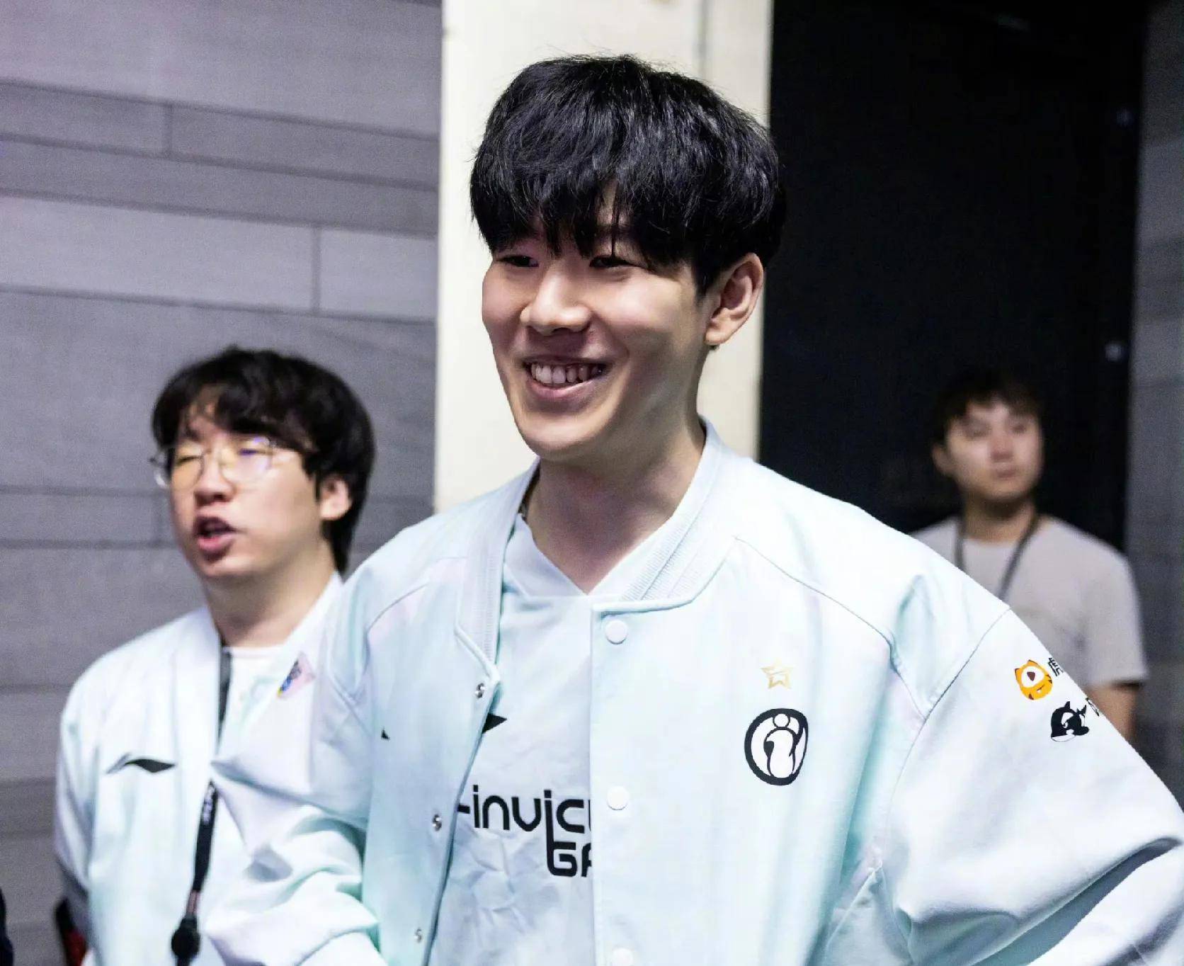 到来不仅提 到来不仅提