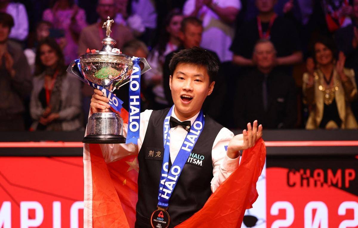 以爱德华兹 以爱德华兹